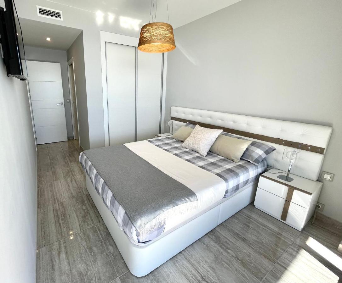 Exclusive Apartments On The First Line Of Benidorm Sol Y Mar Eksteriør billede